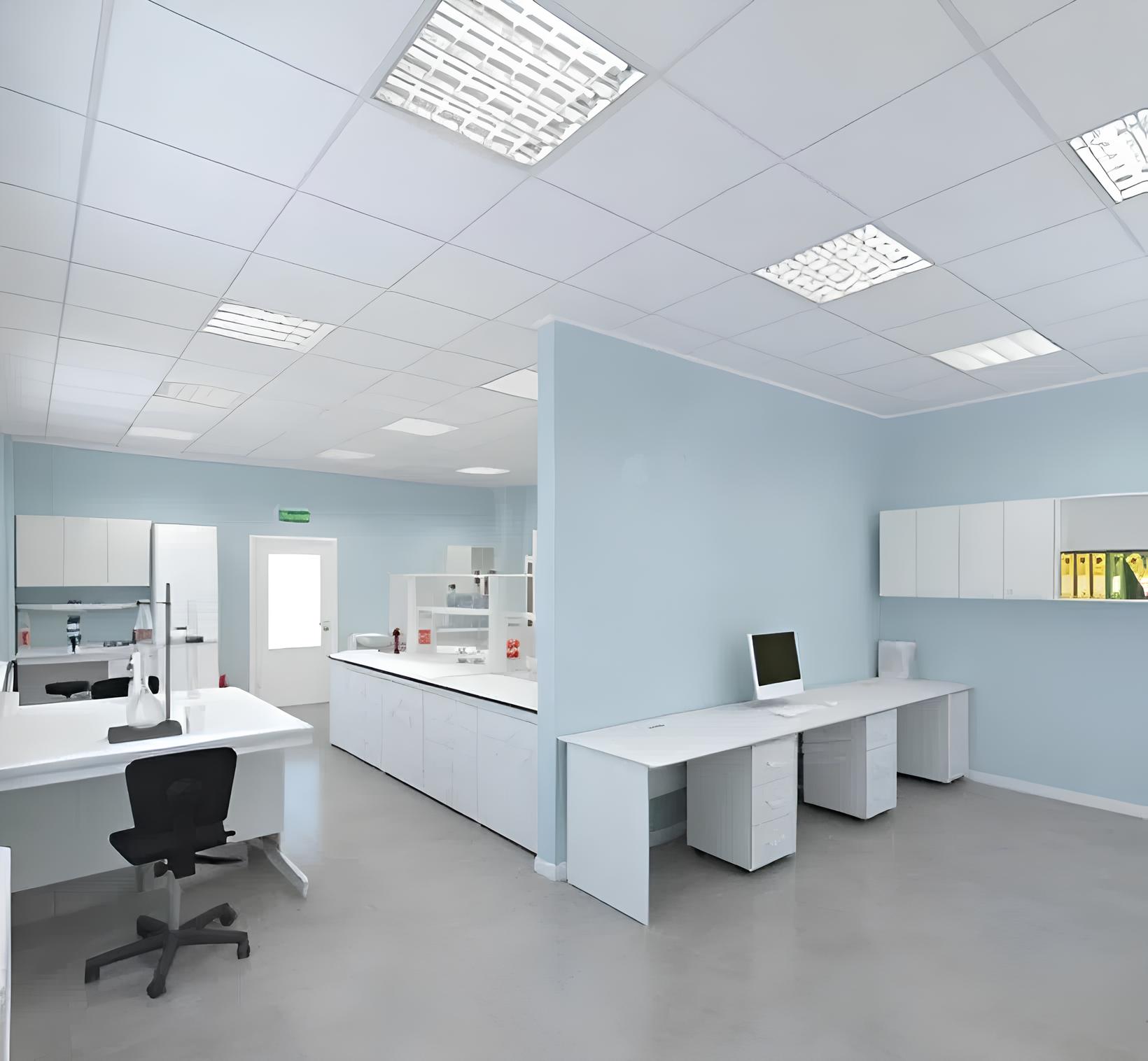 Нестандартные решения меблировки лабораторий под задачи заказчиков